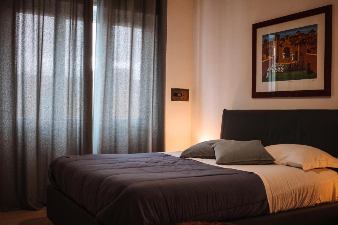 Carnale Guest House Salerno Ngoại thất bức ảnh